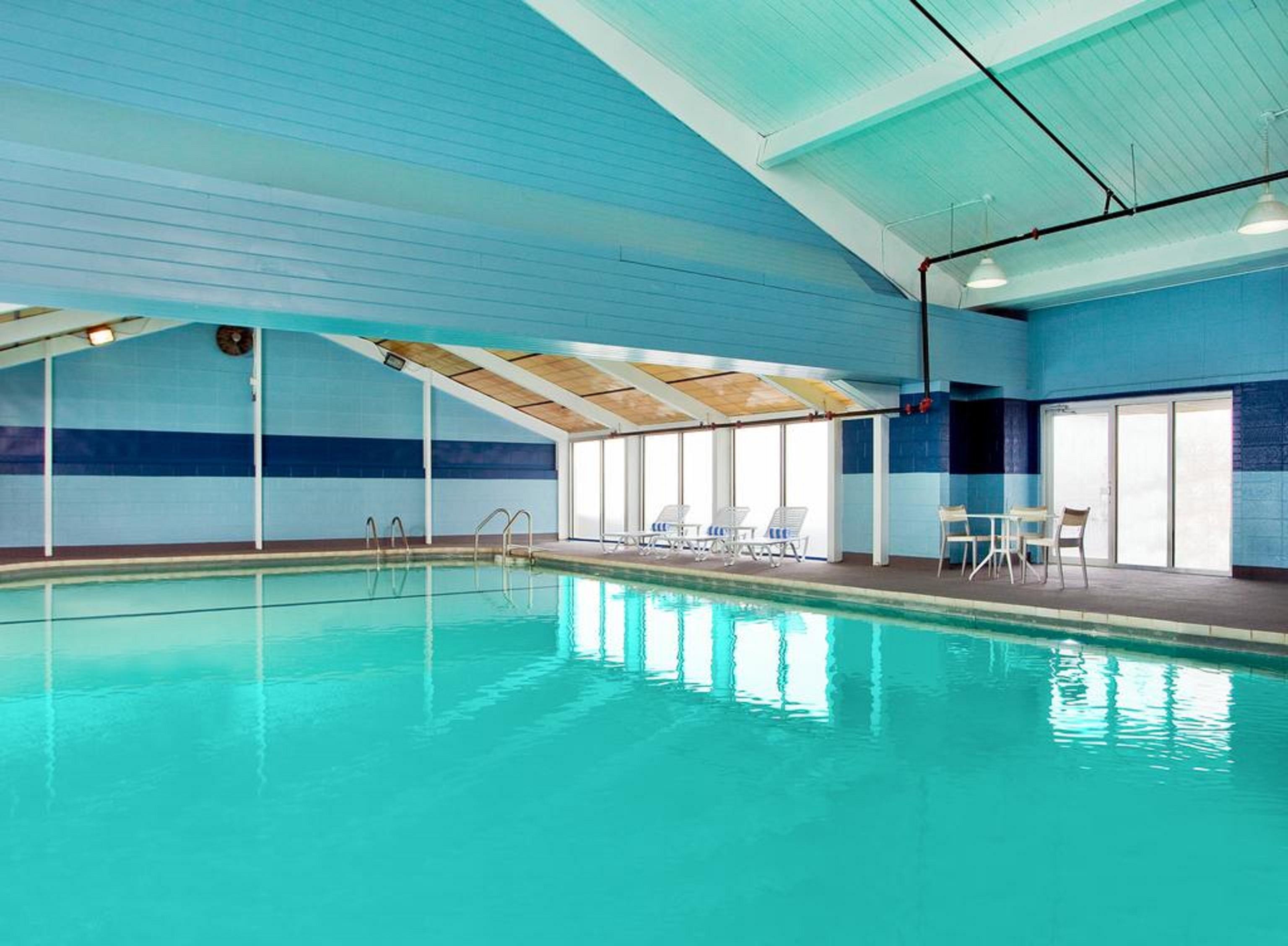 Four Points By Sheraton Cleveland Airport Instalações foto